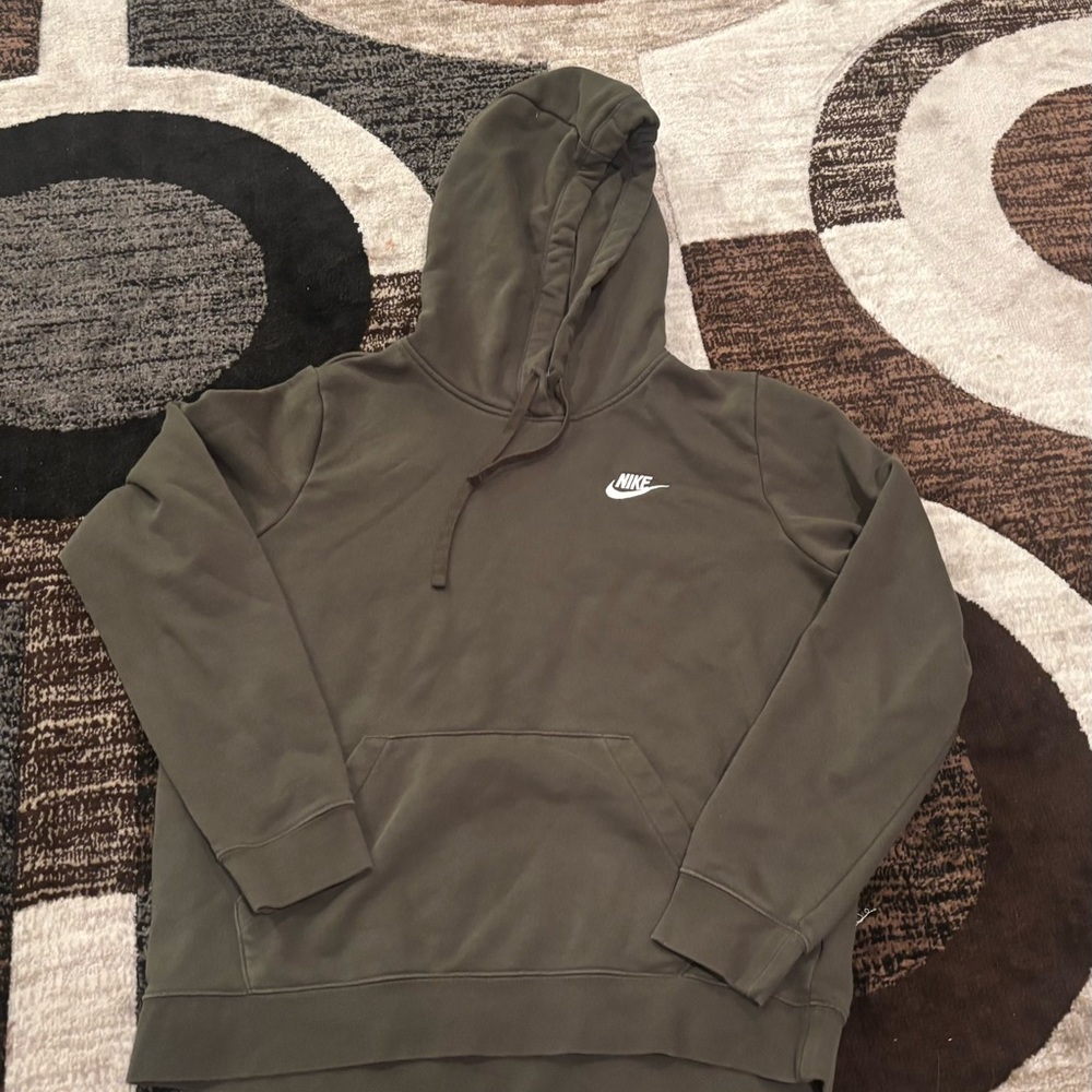 Nike Men's Olive Hoodie